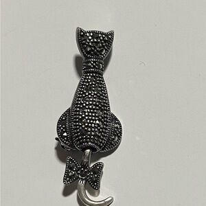 Silver Cat Brooch with Bow 925 sterling